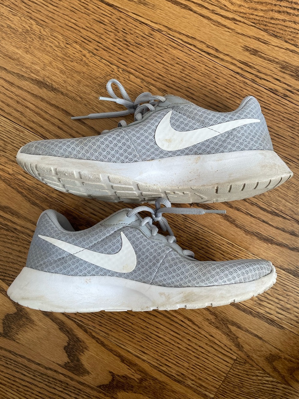 Nike Women's Gray Sneakers